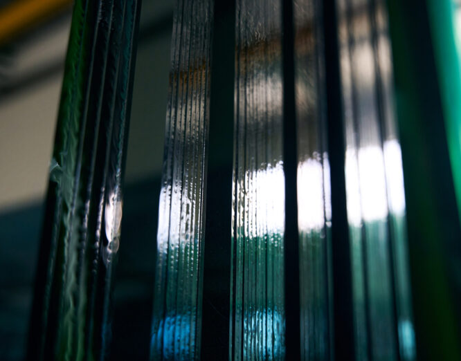 Glass sheets for the production of double-glazed windows, special pallets are used